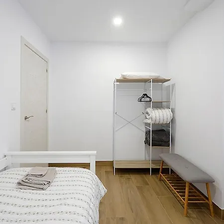 Modern Well Connected *